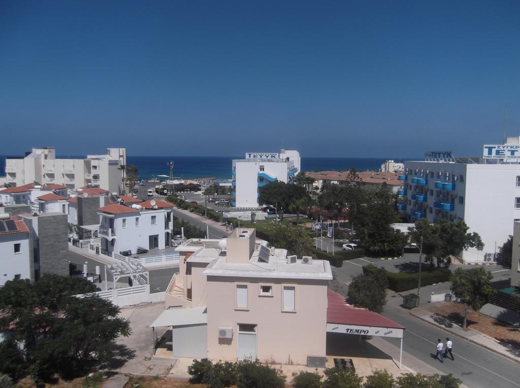 Livas Hotel Apartments Pernera Oda fotoğraf