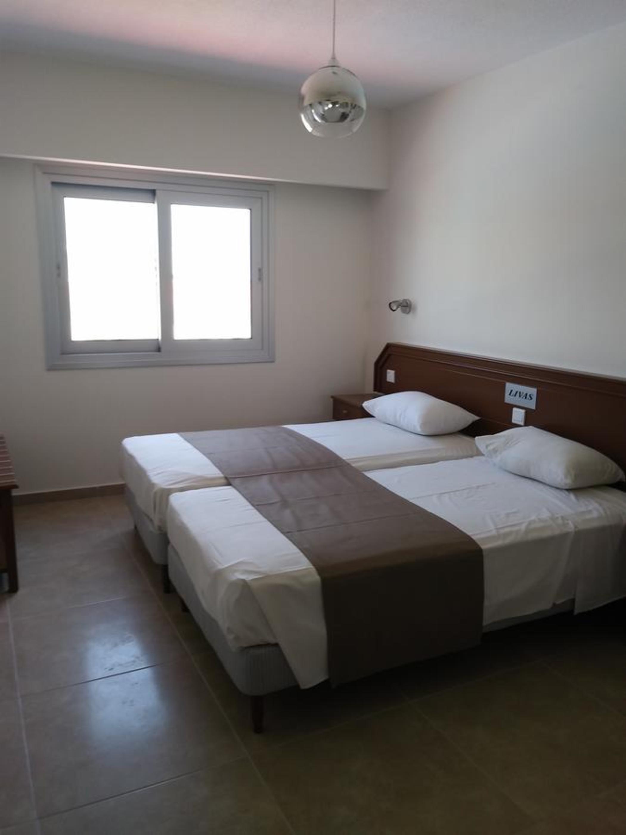 Livas Hotel Apartments Pernera Dış mekan fotoğraf