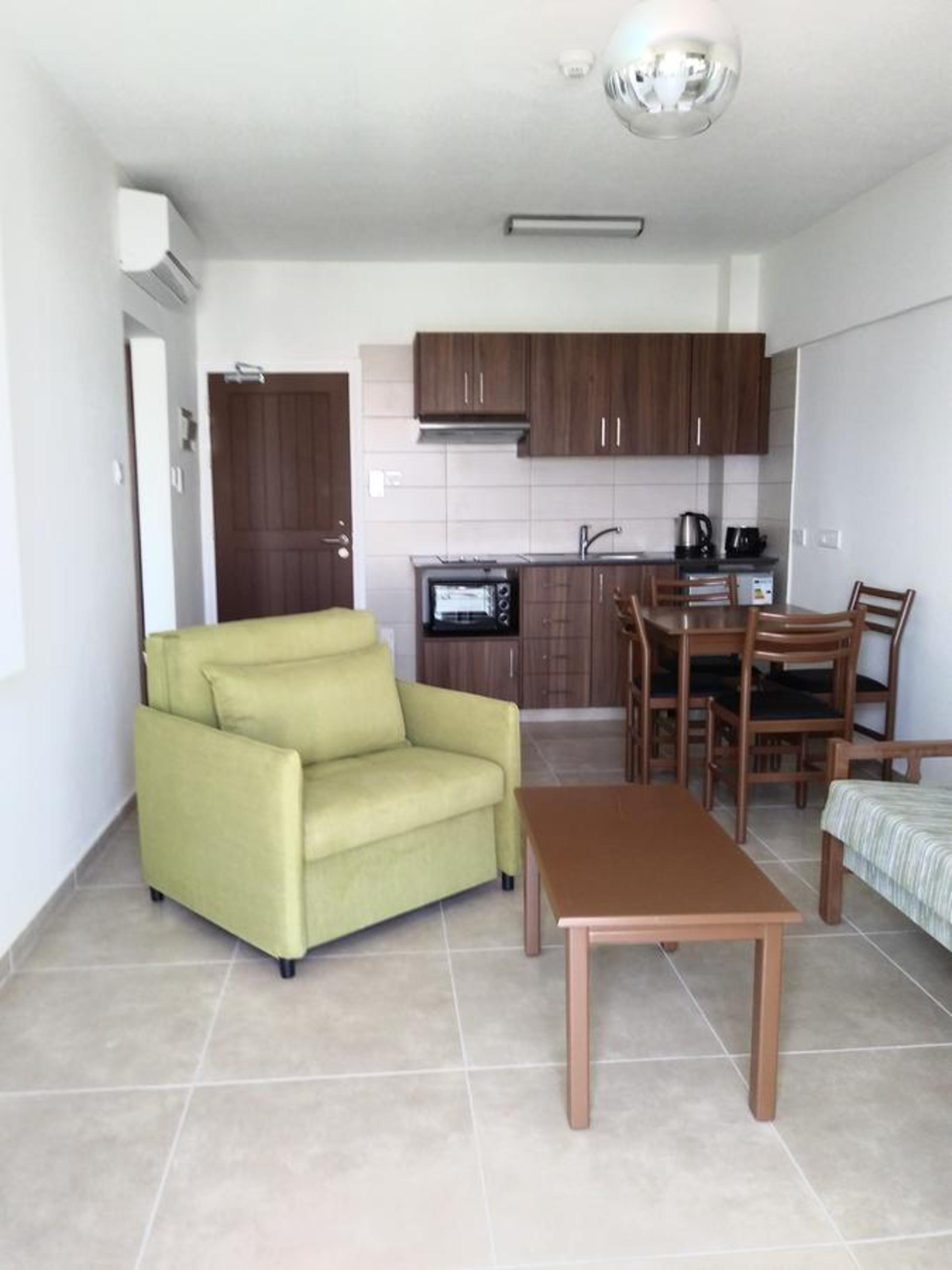 Livas Hotel Apartments Pernera Dış mekan fotoğraf