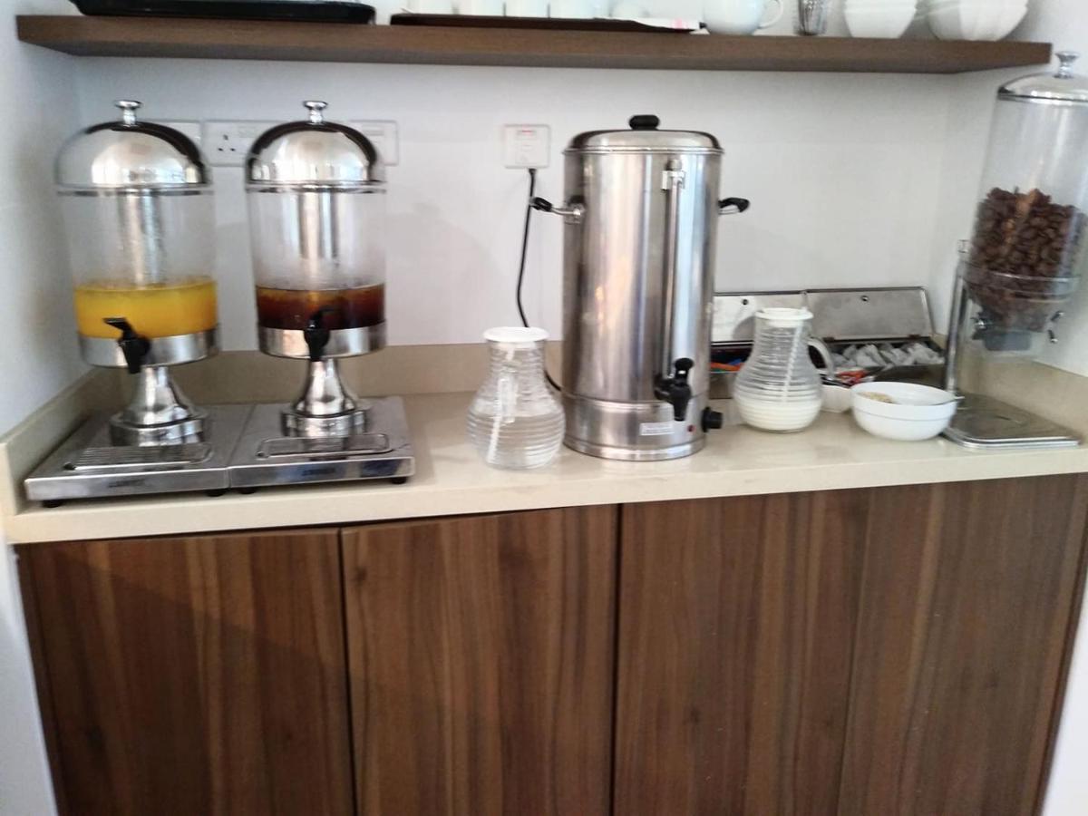 Livas Hotel Apartments Pernera Dış mekan fotoğraf